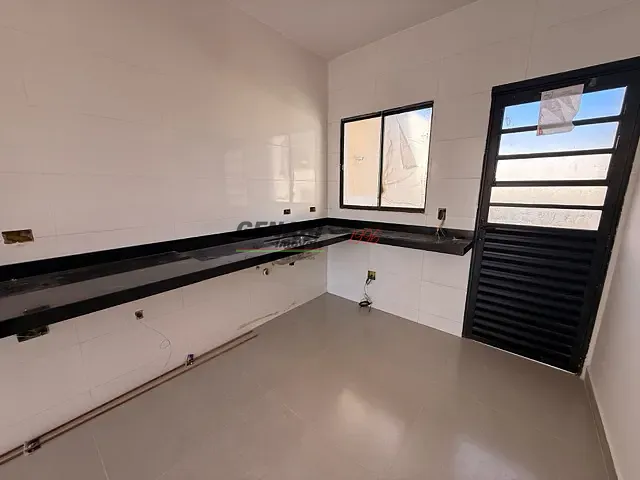 Casa com 150m² 3 quartos e 2 banheiros, à venda, no bairro Jardim Bom Sucesso em Indaiatuba