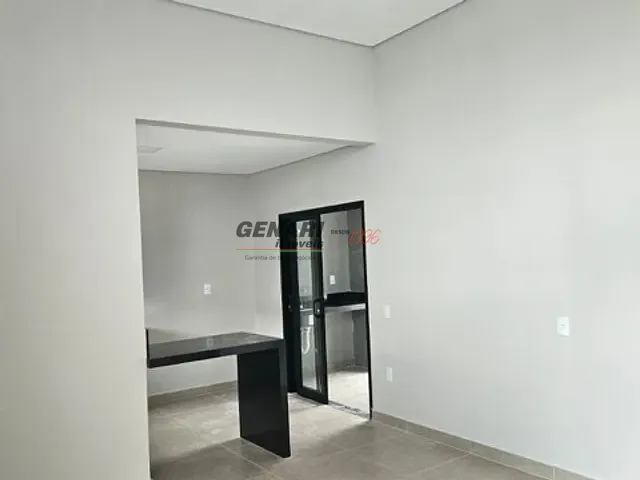 Casa com 150m² 3 quartos e 2 banheiros, à venda, no bairro Jardim Bom Sucesso em Indaiatuba