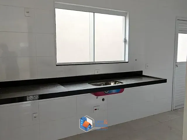 Casa com 95m² 3 quartos e 2 banheiros, à venda, no bairro Vila Romero em São Paulo