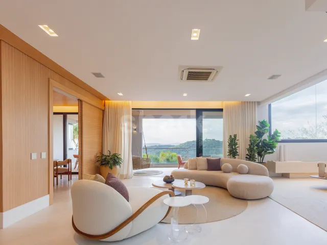 Casa com 1094m² 5 quartos e 6 banheiros, à venda, no bairro Alphaville em Santana de Parnaíba