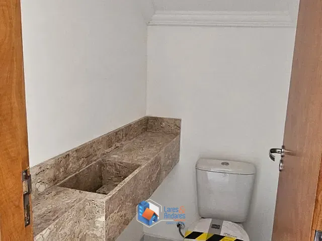 Casa com 96m² 3 quartos e 2 banheiros, à venda, no bairro Vila Romero em São Paulo