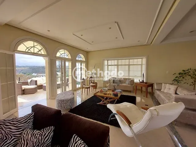 Casa com 1000m² 5 quartos e 7 banheiros, à venda, no bairro Pinheiro em Valinhos