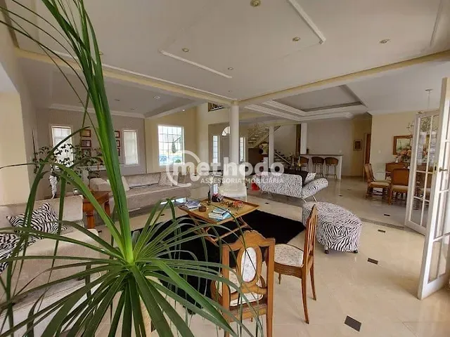 Casa com 1000m² 5 quartos e 7 banheiros, à venda, no bairro Pinheiro em Valinhos