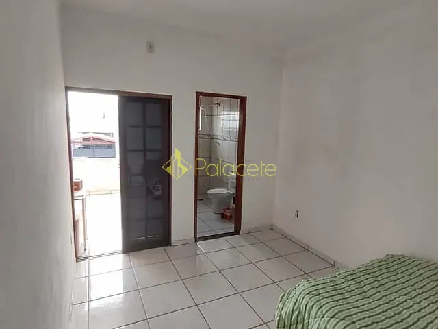 Casa com 264m² 3 quartos e 2 banheiros, à venda, no bairro Mantiqueira em Pindamonhangaba