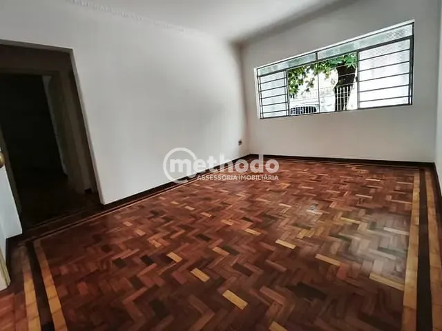 Casa com 360m² 3 quartos e 2 banheiros, à venda, no bairro Jardim Nova Europa em Campinas