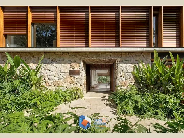 Casa com 4000m² 5 quartos e 6 banheiros, à venda, no bairro Jardim Europa em São Paulo
