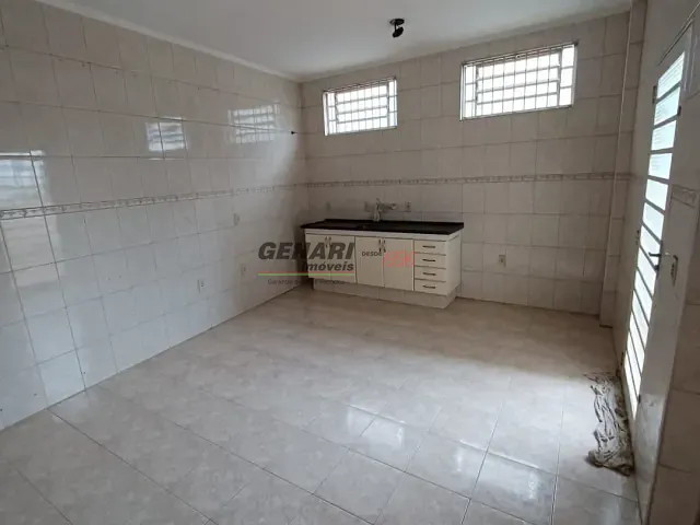 Casa com 173m², à venda ou para alugar, no bairro Parque Boa Esperança em Indaiatuba