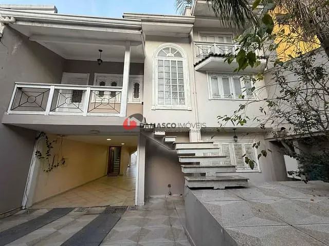 Casa com 500m² 4 quartos e 8 banheiros, à venda, no bairro Vila Guiomar em Santo André