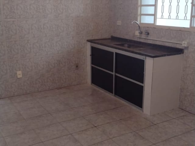 Casa com 125m² 2 quartos e 2 banheiros, à venda, no bairro Abaete em Taubaté