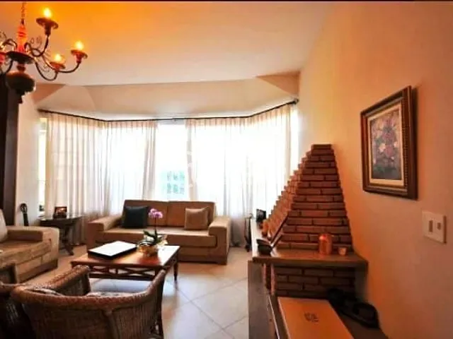 Casa com 417m² 6 quartos e 5 banheiros, à venda, no bairro Vila Brandina em Campinas