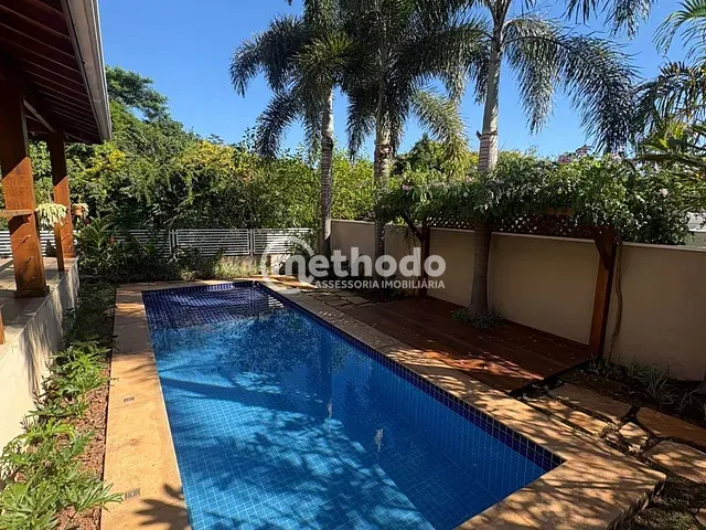 Casa com 464m² 3 quartos e 5 banheiros, à venda, no bairro Swiss Park em Campinas