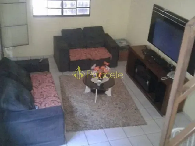 Casa com 125m² 3 quartos e 3 banheiros, à venda, no bairro Conjunto Residencial Araretama em Pindamonhangaba