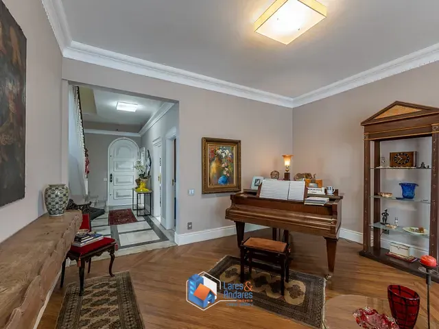 Casa com 598m² 4 quartos e 6 banheiros, à venda, no bairro Morumbi em São Paulo