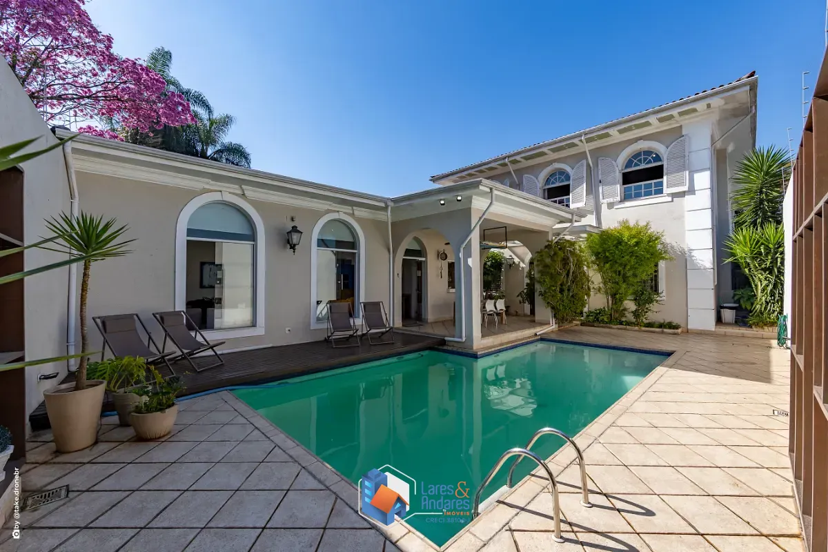 Casa, 4 quartos, 556 m² - Foto 1