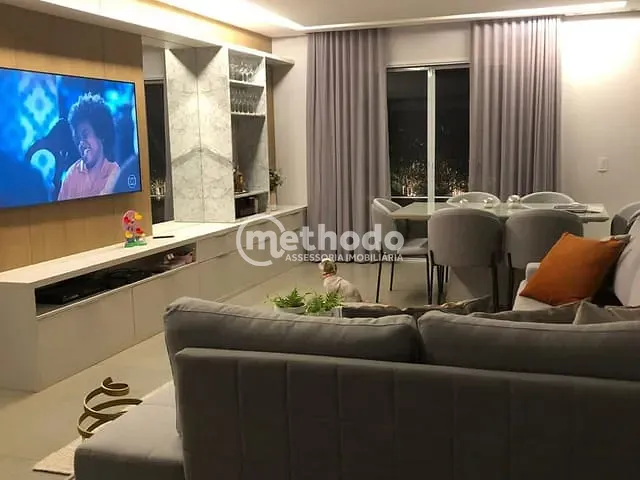 Casa com 300m² 3 quartos e 3 banheiros, à venda, no bairro Parque Xangrilá em Campinas