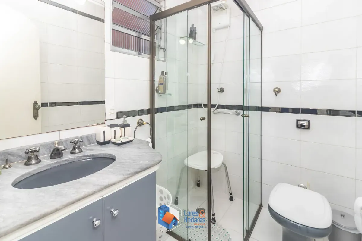 Casa, 5 quartos, 240 m² - Foto 35