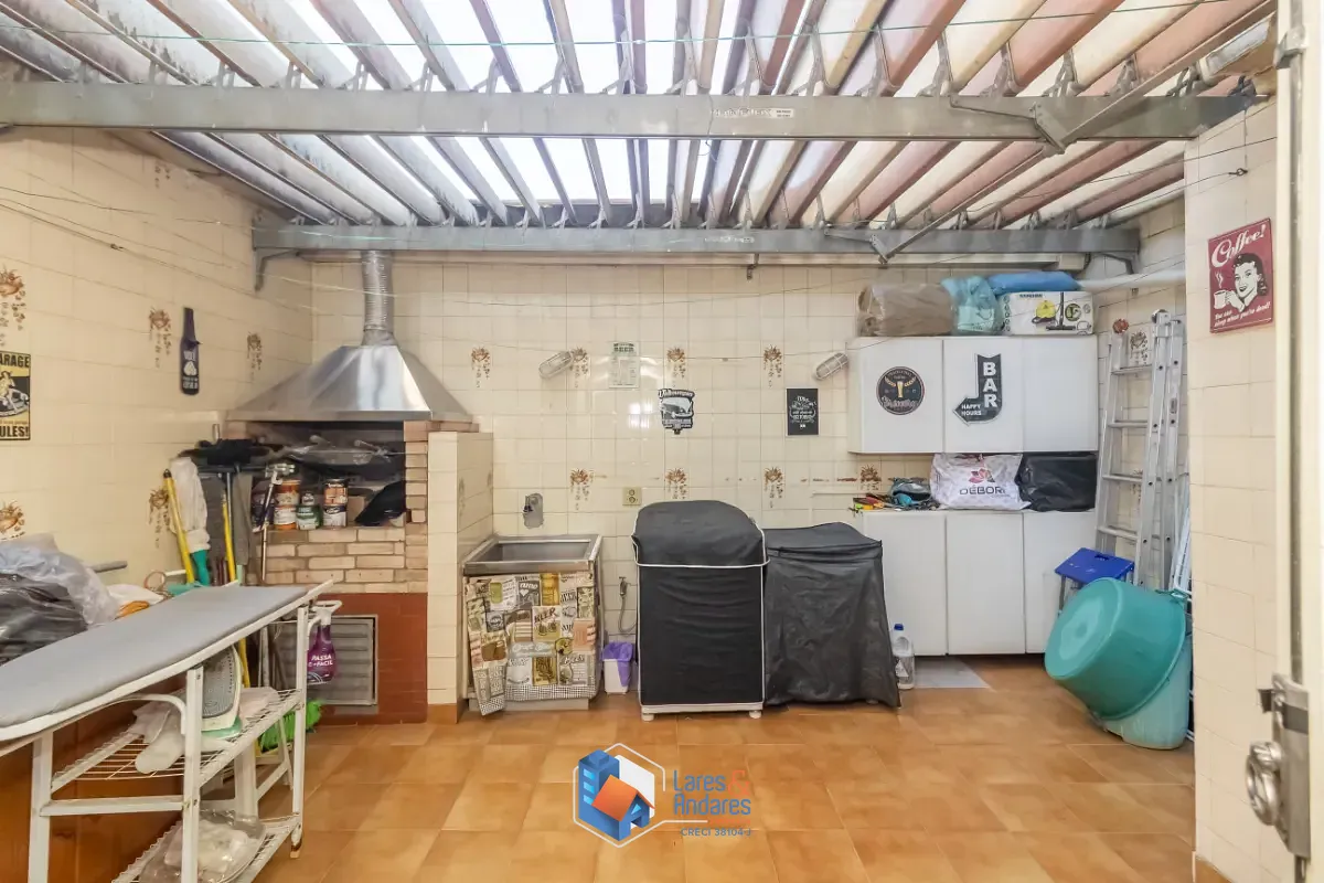 Casa, 5 quartos, 240 m² - Foto 31