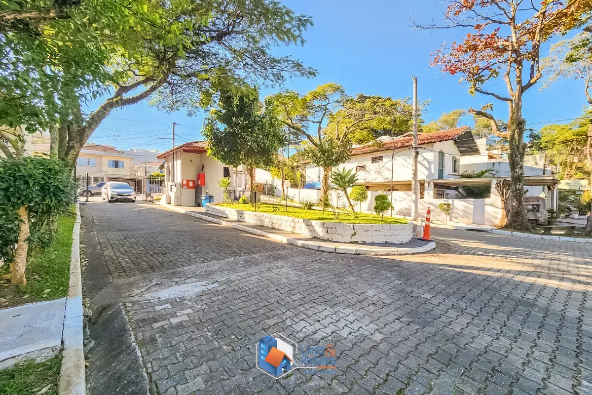 Casa, 5 quartos, 240 m² - Foto 49