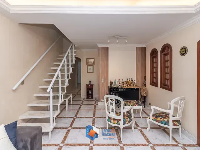 Casa com 107m² 5 quartos e 6 banheiros, à venda, no bairro Vila Moraes em São Paulo