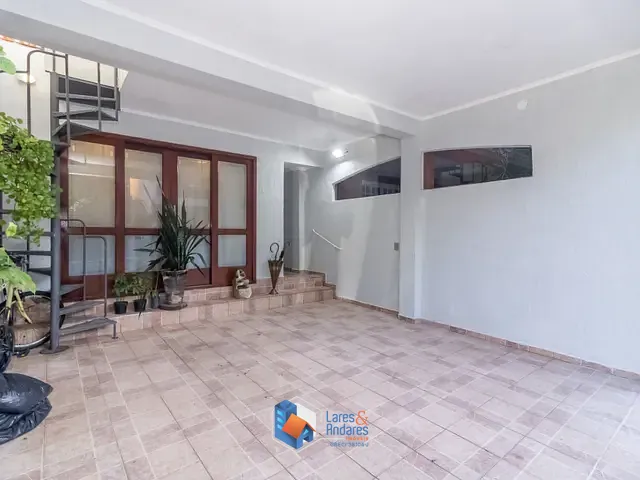 Casa com 107m² 5 quartos e 6 banheiros, à venda, no bairro Vila Moraes em São Paulo