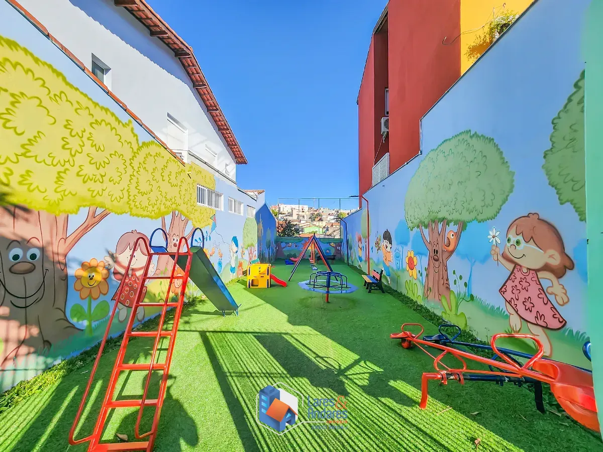 Casa, 5 quartos, 240 m² - Foto 44