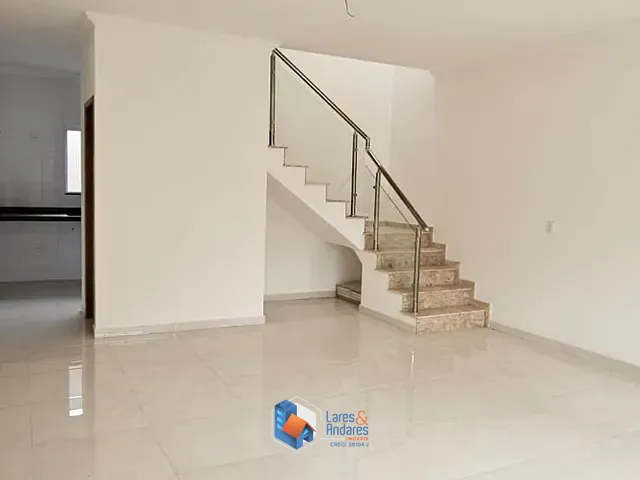 Casa com 95m² 3 quartos e 2 banheiros, à venda, no bairro Vila Romero em São Paulo