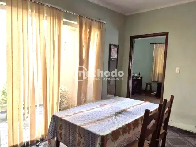 Casa com 350m² 3 quartos e 2 banheiros, à venda, no bairro Jardim Nova Europa em Campinas