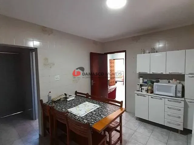 Casa com 254m² 7 quartos e 5 banheiros, à venda, no bairro Jardim Sao Caetano em São Caetano do Sul