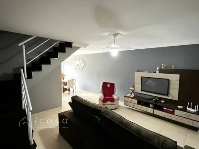 Casa com 125m² 3 quartos e 4 banheiros, à venda, no bairro Village das Flores em Caçapava