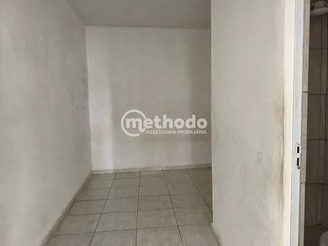 Casa com 300m² 2 quartos e 2 banheiros, à venda, no bairro Jardim Nova Europa em Campinas