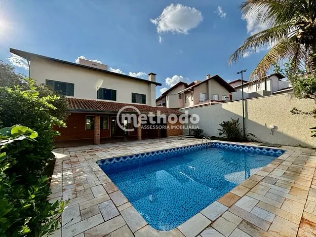 Casa com 705m² 4 quartos e 8 banheiros, à venda, no bairro Loteamento Residencial Barão do Café em Campinas