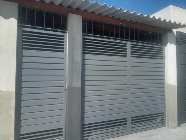 Casa com 125m² 2 quartos e 2 banheiros, à venda, no bairro Residencial e Comercial Portal dos Eucaliptos em Pindamonhangaba