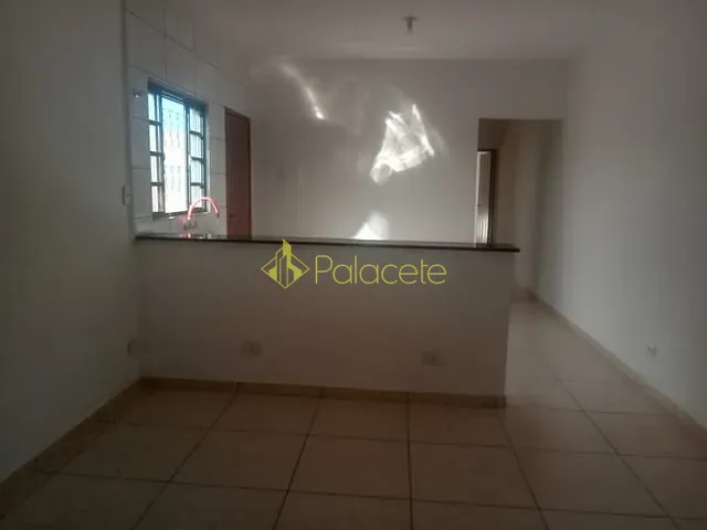 Casa com 125m² 2 quartos e 2 banheiros, à venda, no bairro Residencial e Comercial Portal dos Eucaliptos em Pindamonhangaba