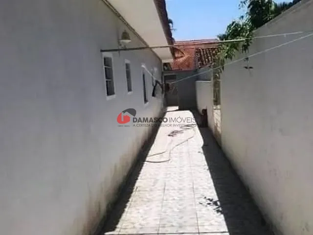 Casa 4 quartos e 3 banheiros, à venda, no bairro Balneario Gaivotas em Itanhaém