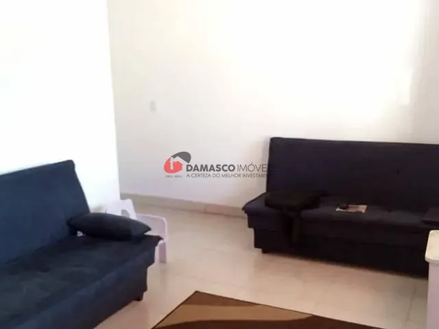Casa com 350m² 2 quartos e 2 banheiros, à venda, no bairro Cidade das Crianças em Praia Grande