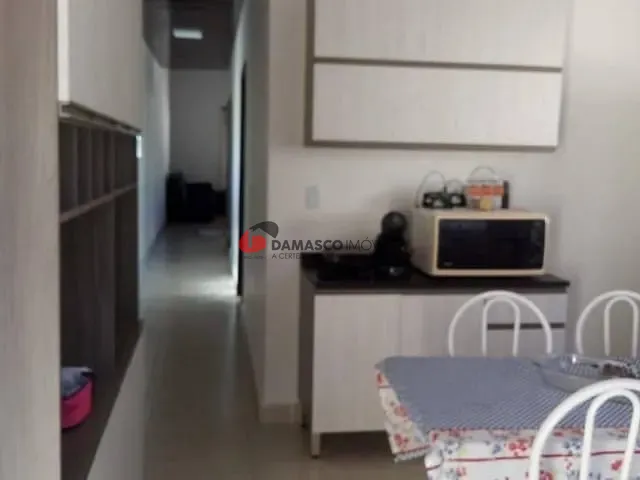 Casa com 350m² 2 quartos e 2 banheiros, à venda, no bairro Cidade das Crianças em Praia Grande