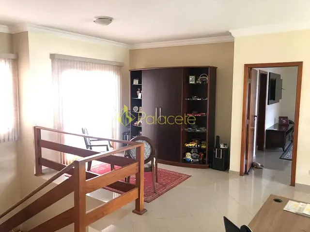 Casa com 418m² 3 quartos e 4 banheiros, à venda, no bairro Taubaté Village em Taubaté