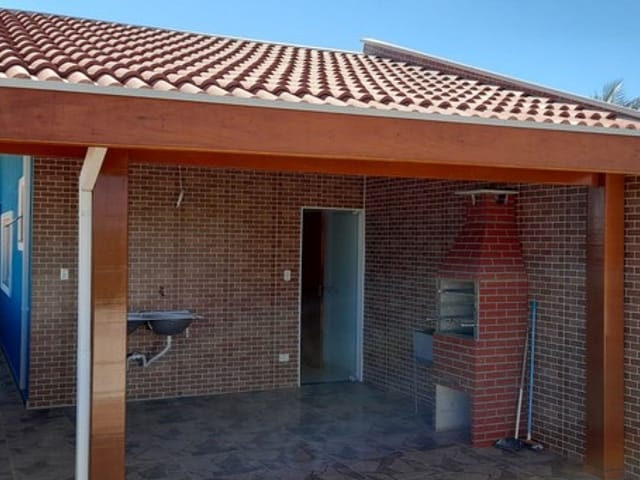 Casa 3 quartos e 3 banheiros, à venda, no bairro Jardim Hípica Pinheiro em Taubaté