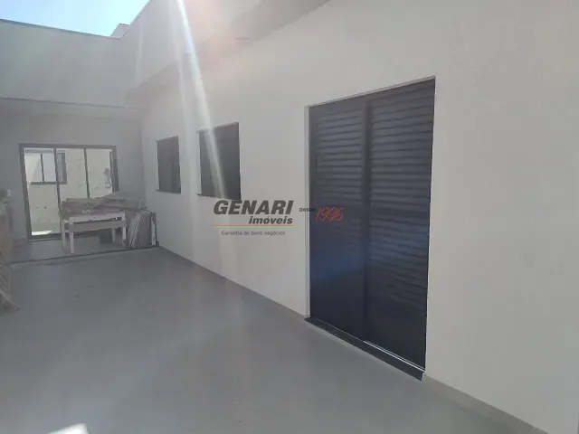 Casa com 150m² 3 quartos e 2 banheiros, à venda, no bairro Jardim Bom Sucesso em Indaiatuba
