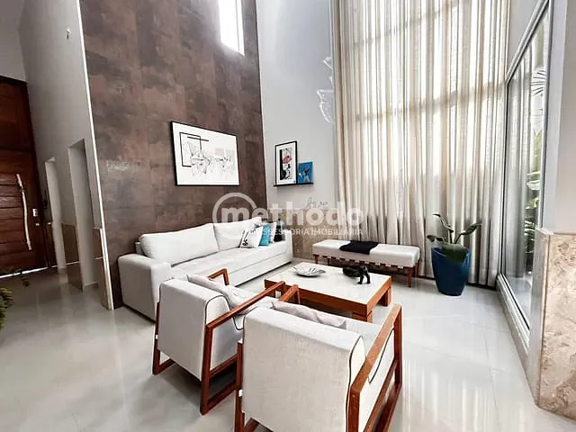Casa com 360m² 3 quartos e 5 banheiros, à venda, no bairro Swiss Park em Campinas
