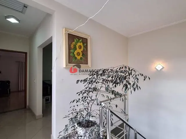 Casa 4 quartos e 4 banheiros, à venda, no bairro Olímpico em São Caetano do Sul