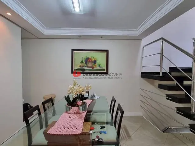 Casa 4 quartos e 4 banheiros, à venda, no bairro Olímpico em São Caetano do Sul