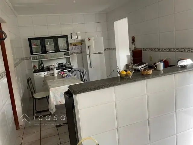 Casa com 385m² 4 quartos e 4 banheiros, à venda, no bairro Jardim Apolo em São José dos Campos