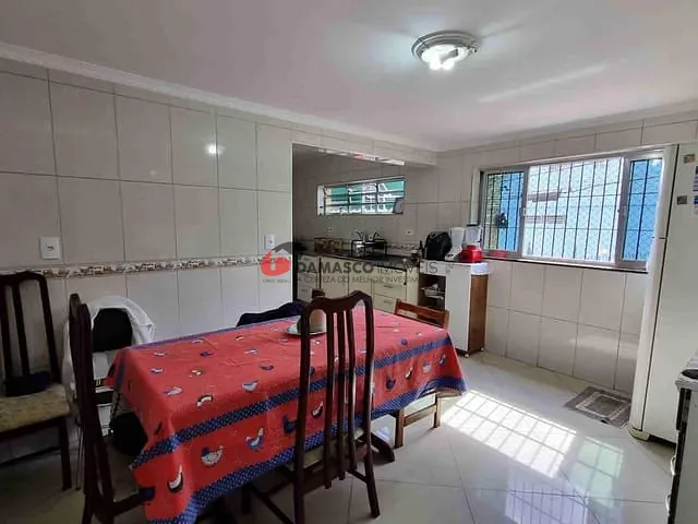 Casa com 136m² 4 quartos e 3 banheiros, à venda, no bairro Santo Antônio em São Caetano do Sul