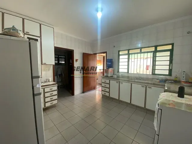 Casa com 250m² 3 quartos e 3 banheiros, à venda, no bairro Vila Vitória II em Indaiatuba