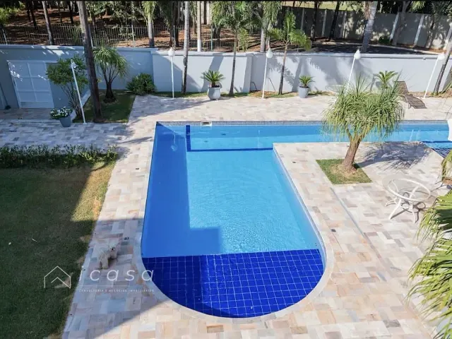 Casa com 1232m² 4 quartos e 5 banheiros, à venda ou para alugar, no bairro Jardim dos Flamboyants em Araraquara