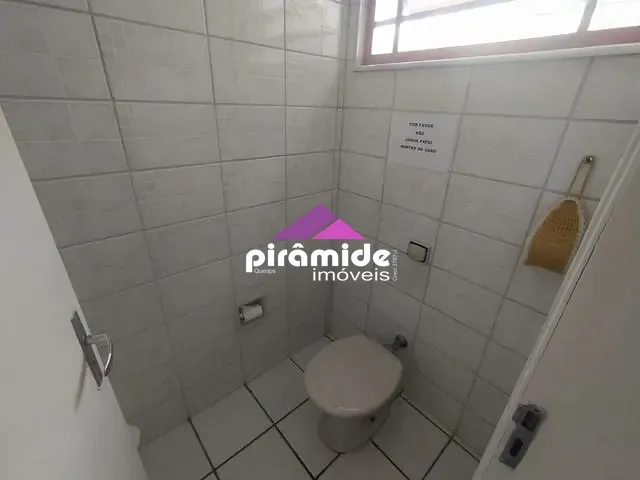 Casa com 420m², à venda, no bairro Vila Adyana em São José dos Campos