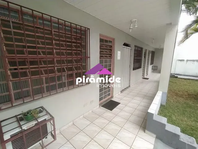 Casa com 420m², à venda, no bairro Vila Adyana em São José dos Campos