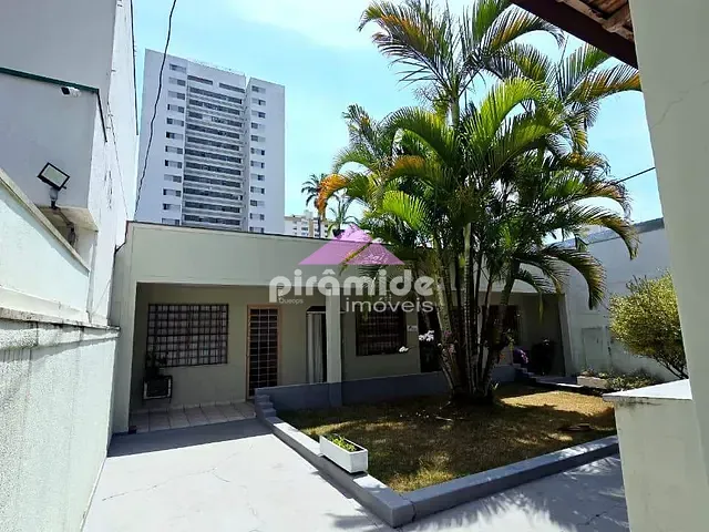 Casa com 420m², à venda, no bairro Vila Adyana em São José dos Campos