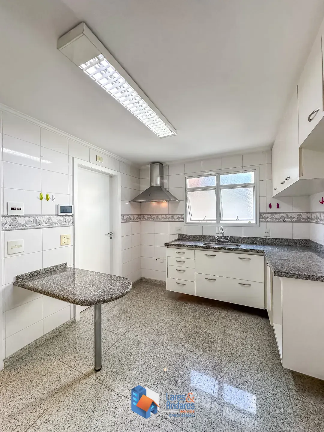 Casa, 4 quartos, 320 m² - Foto 26
